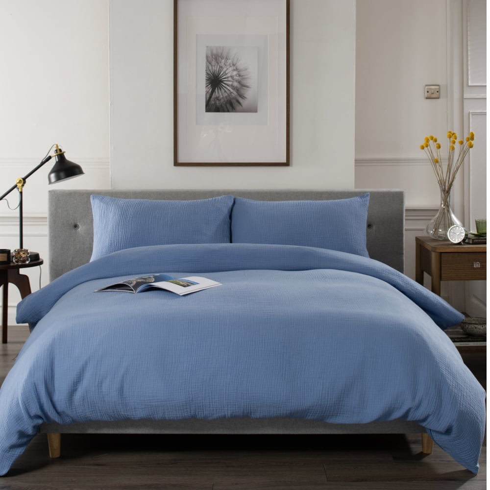 The Lyndon Company St. Quentin King Size Denim Duvet Set Image 1