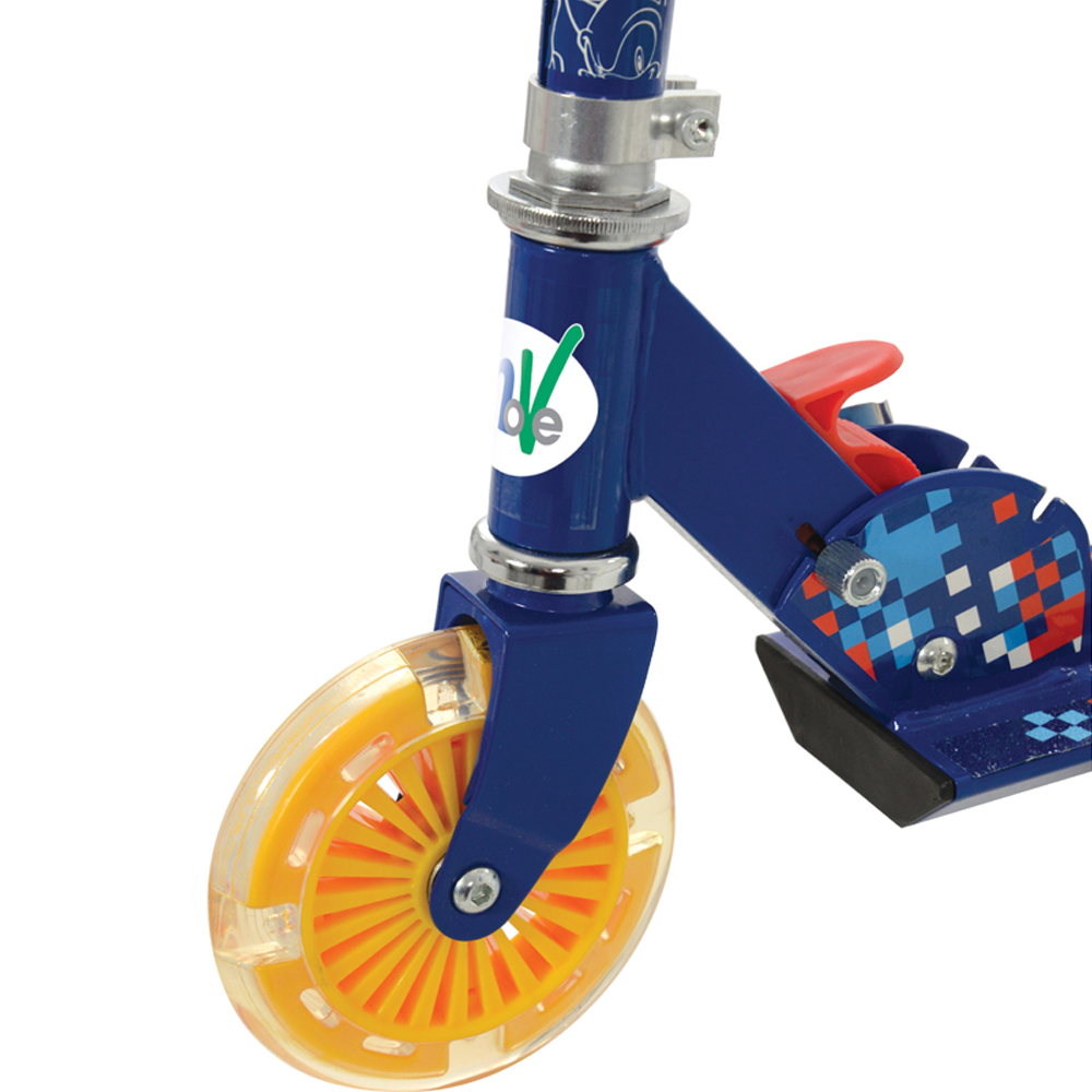 MoVe Sonic Folding Inline Scooter with Light Up Wheels Image 7