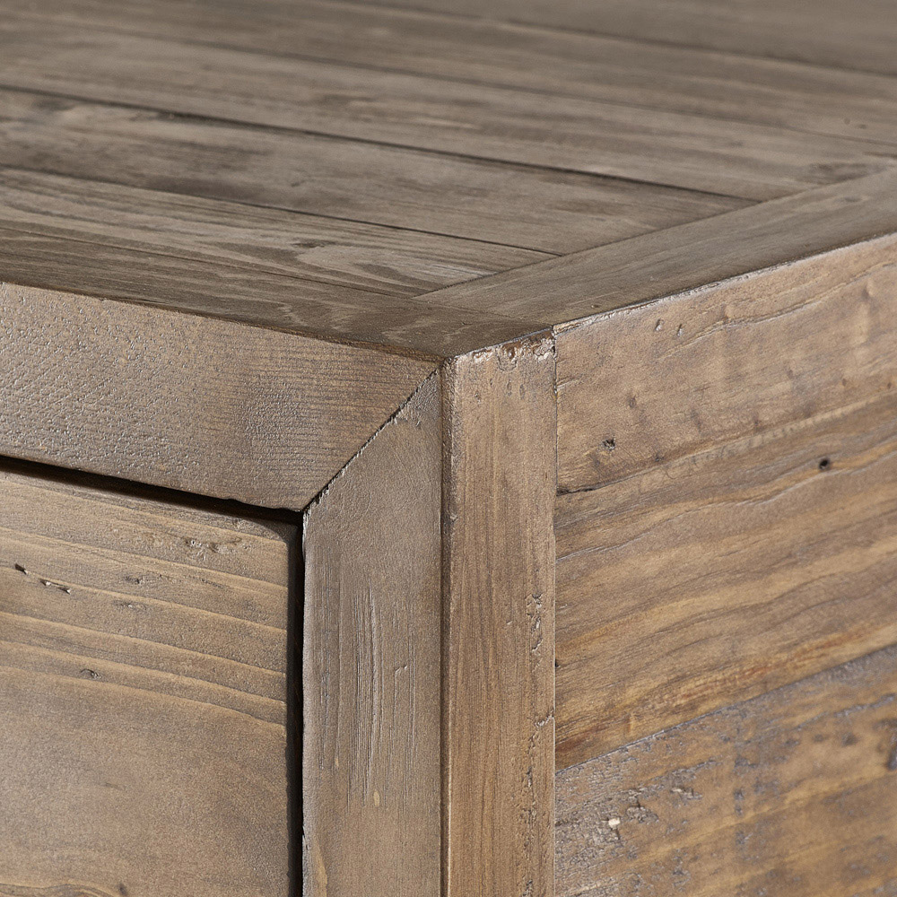 Julian Bowen Heritage 5 Drawer Distressed Chest of Drawers Image 7