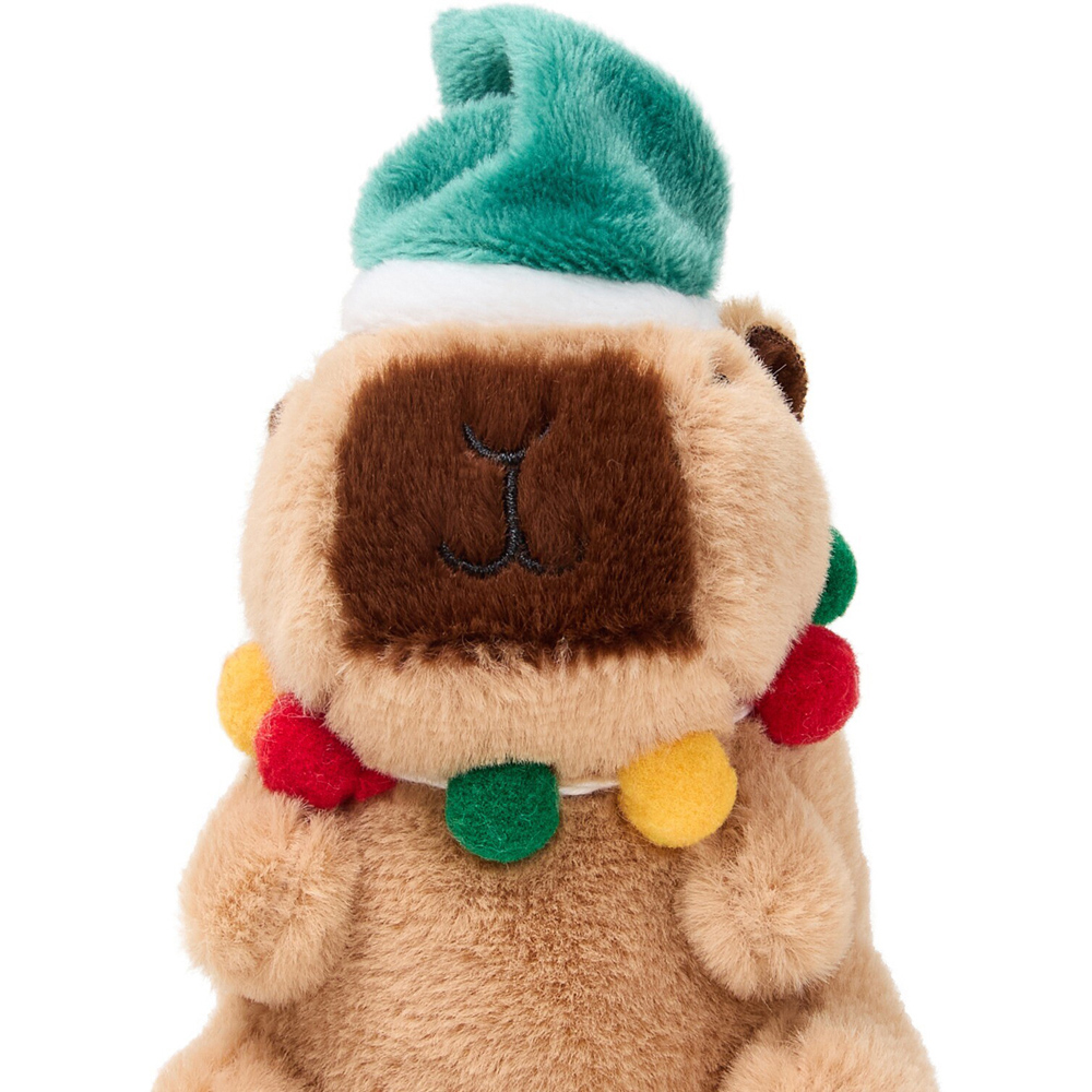 Xmas Capybara Keyring Image 4