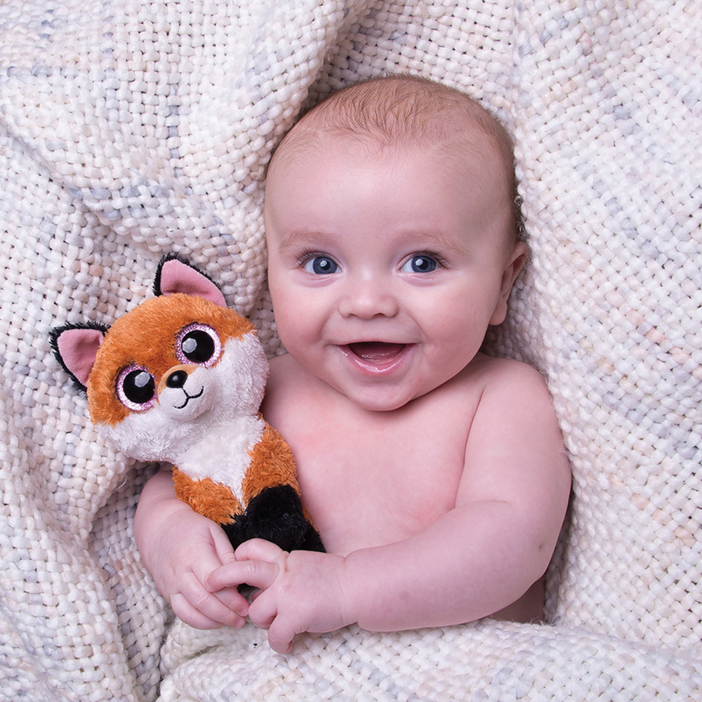 Activity Superstore Baby Portrait Gift Experience Image 1