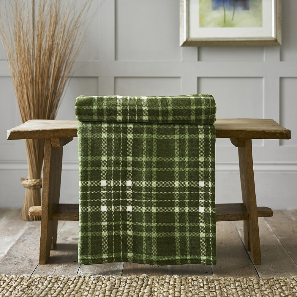 Deyongs Olive Snuggle Touch Tartan Throw 140 x 180cm Image 2
