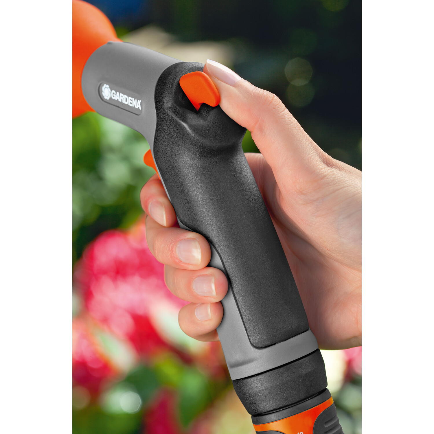 Gardena Classic Multi Ergonomic Sprayer Gun Image 3