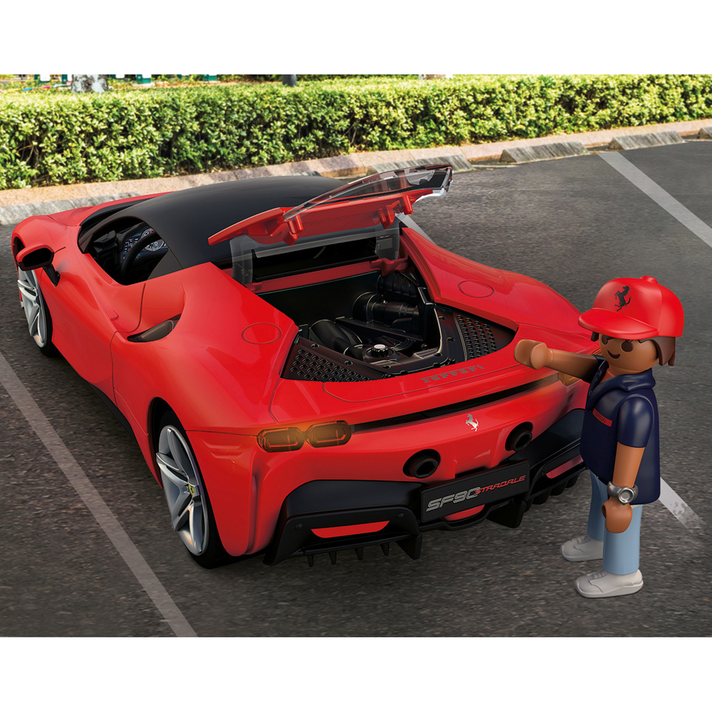 Playmobil Ferrari SF90 Stradale Playset 43 Piece Image 9