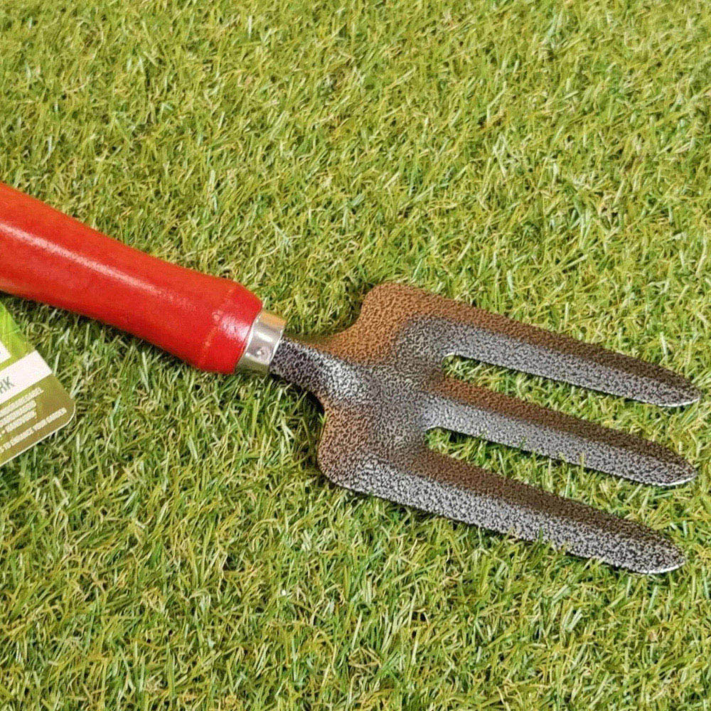 Garden Mile Heavy Duty Hand Fork with Wooden Handle Image 4