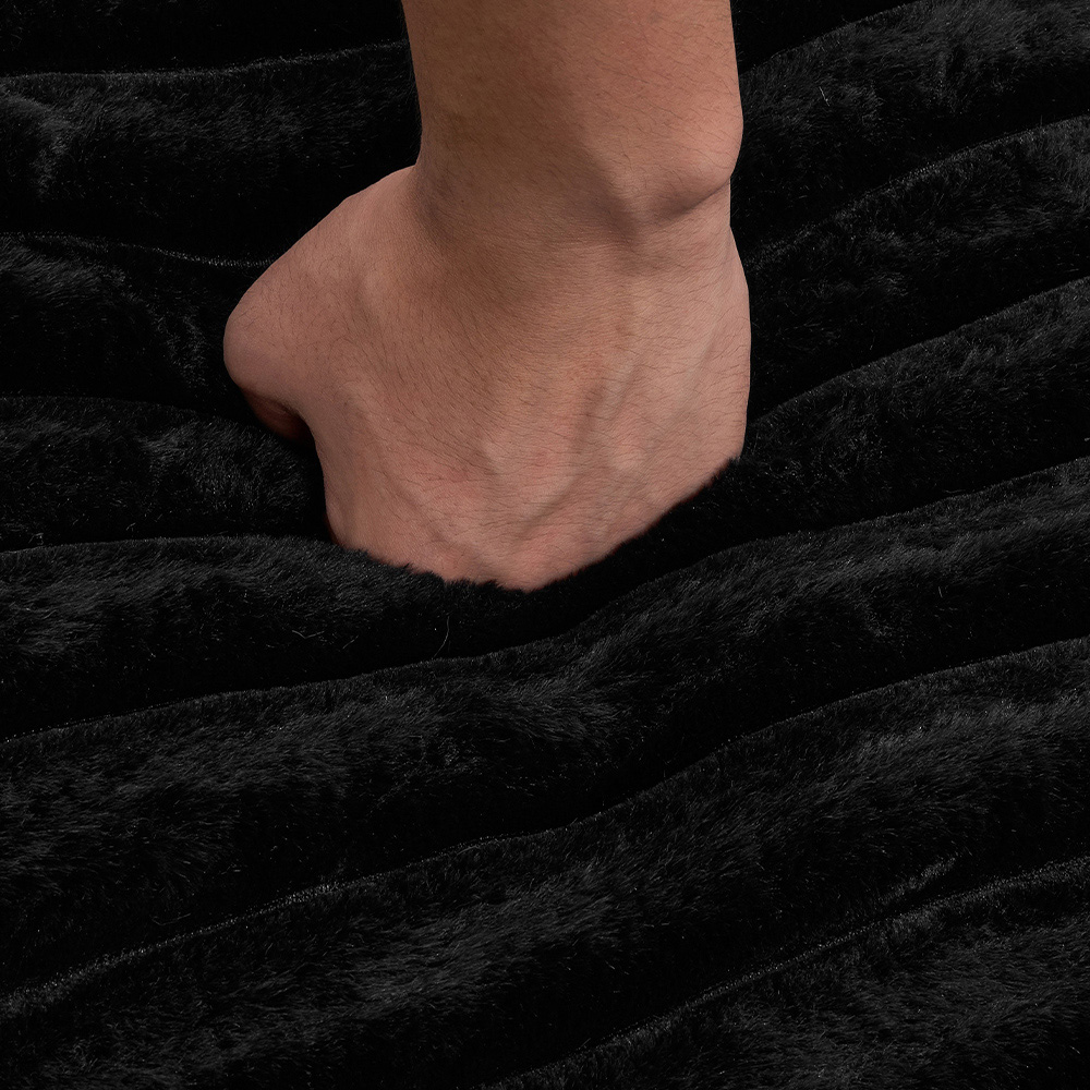 H&O Direct 60cm Black Round Soft Warm Pet Bed Image 4