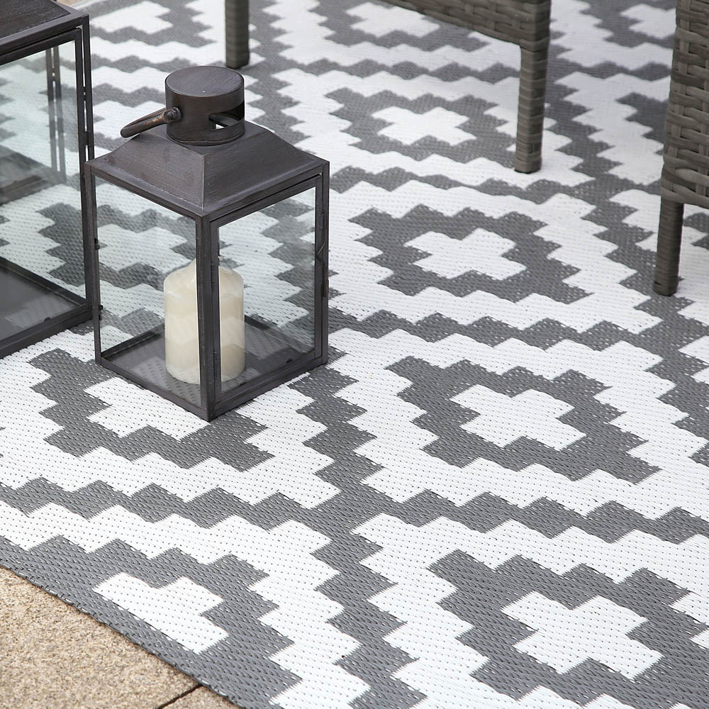 Home Garden Direct Divan Saturn Outdoor Rug 160 x 230cm Image 2