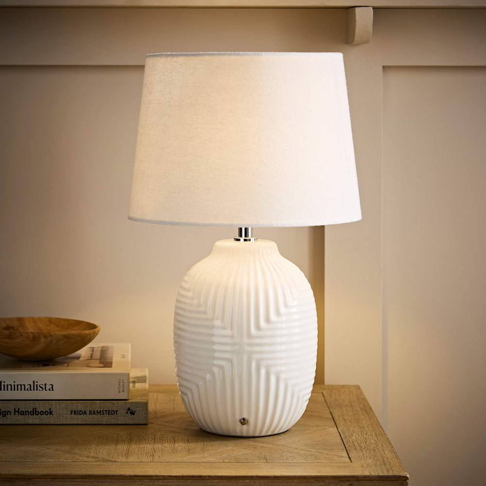 ValueLights Harrison White Geometric Ribbed Rechargeable Medium Table Lamp Image 6