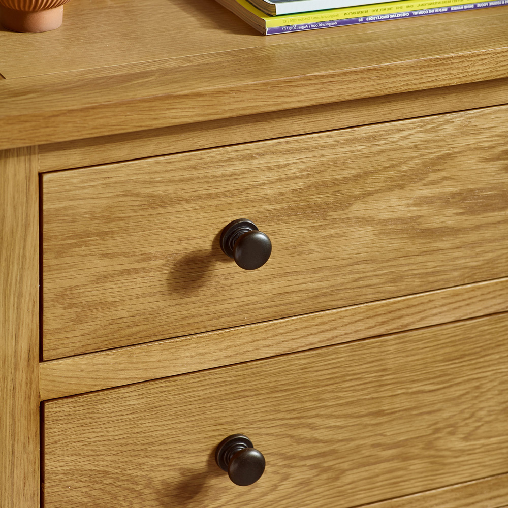 Julian Bowen Marlborough 4 Drawer White Oak Chest of Drawers Image 5