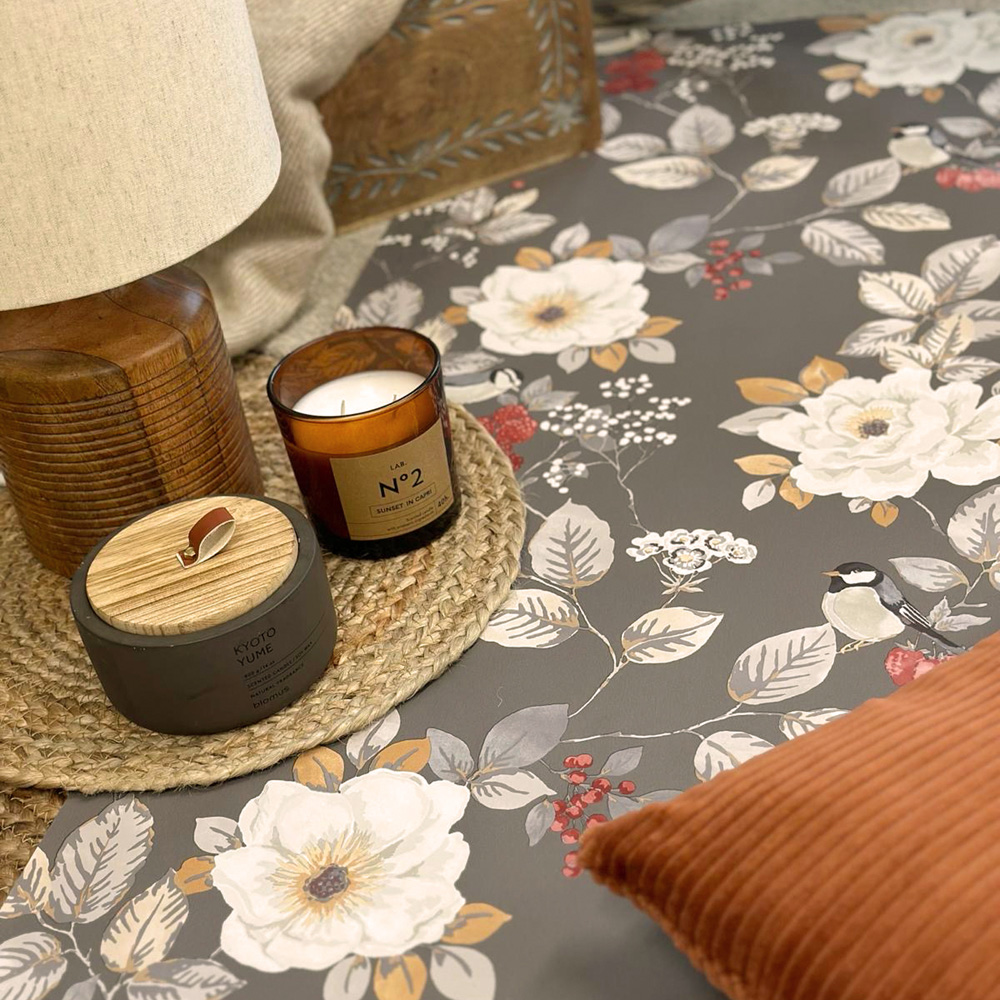 Belgravia Decor Bramble Floral Motif Charcoal Wallpaper Image 2