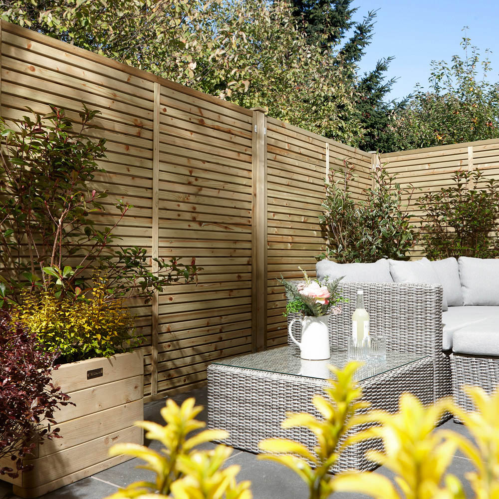 Rowlinson Cheshire Pressure Treated Contemporary Screen 6 x 6ft Image 5