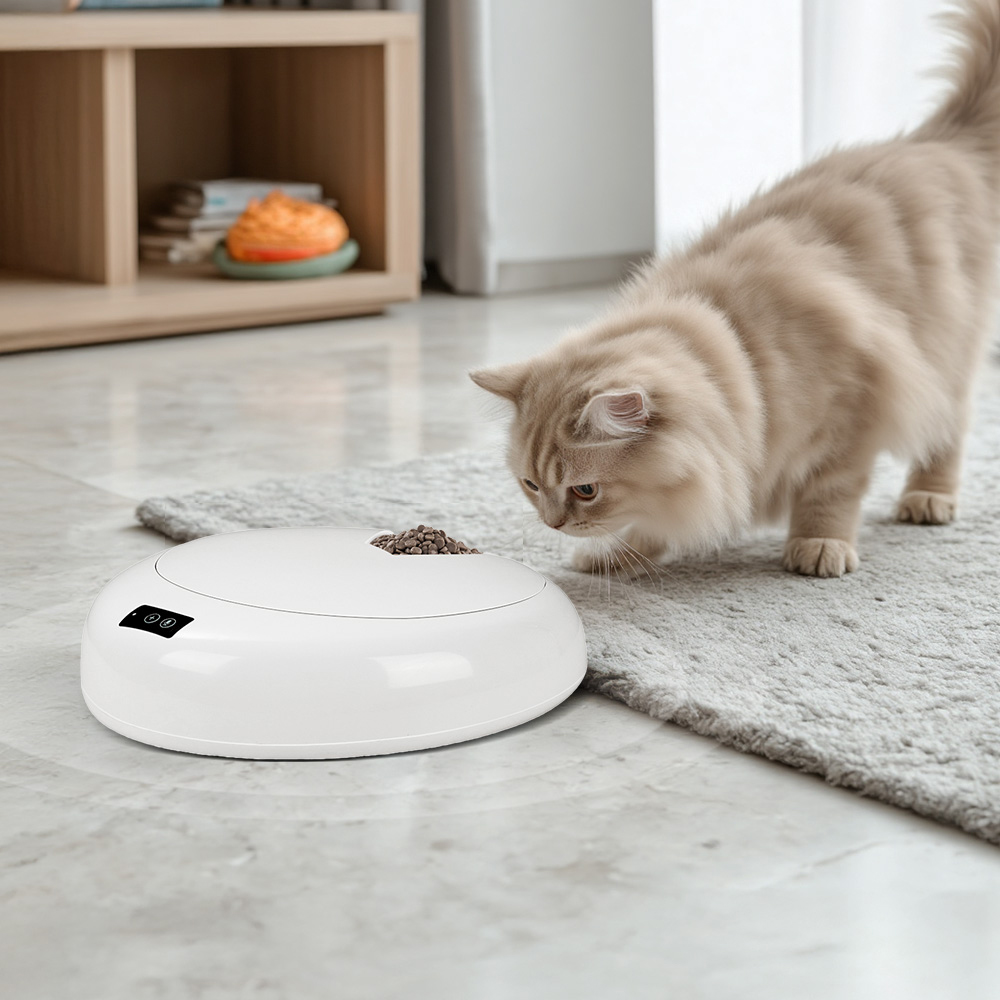 H&O Direct 6 Grid Battery Powered Automatic Pet Feeder Image 2