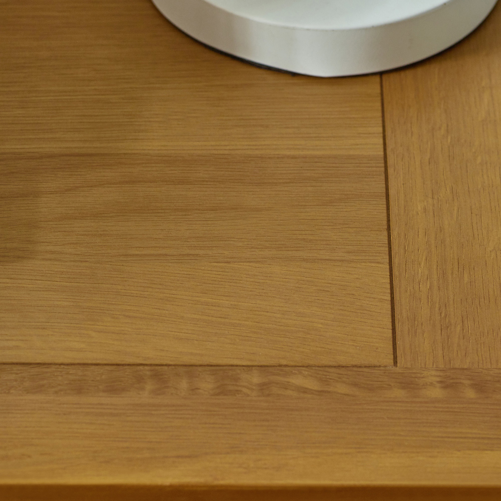Julian Bowen Marlborough 3 Drawer White Oak Bedside Table Image 6