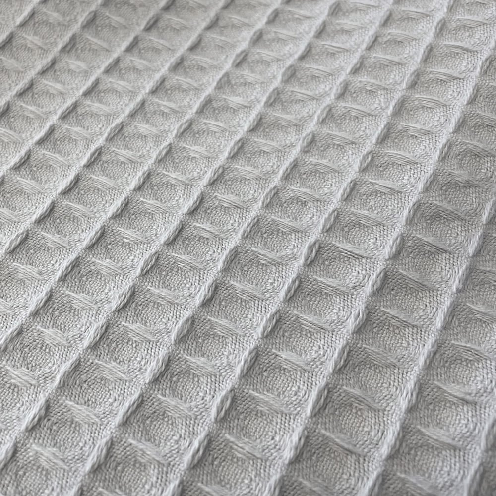 Allure Home Fashions Hotel Dove Grey Waffle Throw Blanket 175 x 225cm Image 4