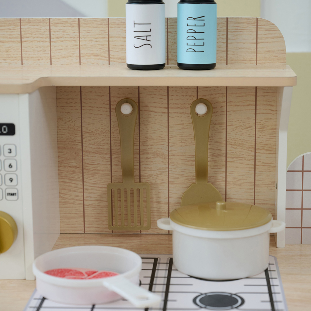 Teamson Kids Little Chef White Hampton Play Kitchen Image 6