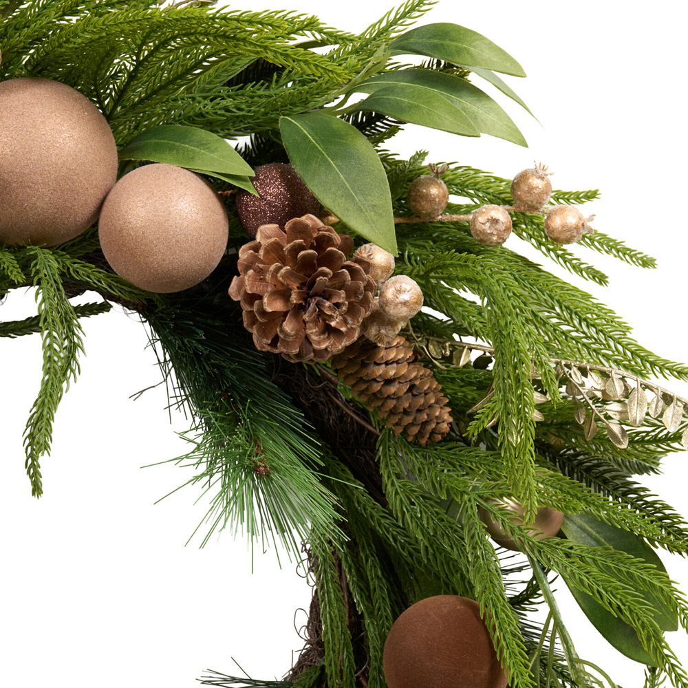 Natural Charm Luxe Wreath Image 4