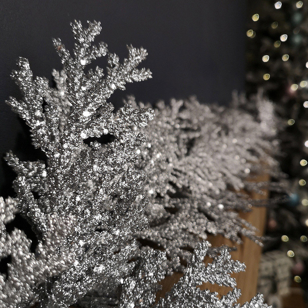 Samuel Alexander Silver Glitter Cedar Leaf Christmas Garland 180cm Image 6