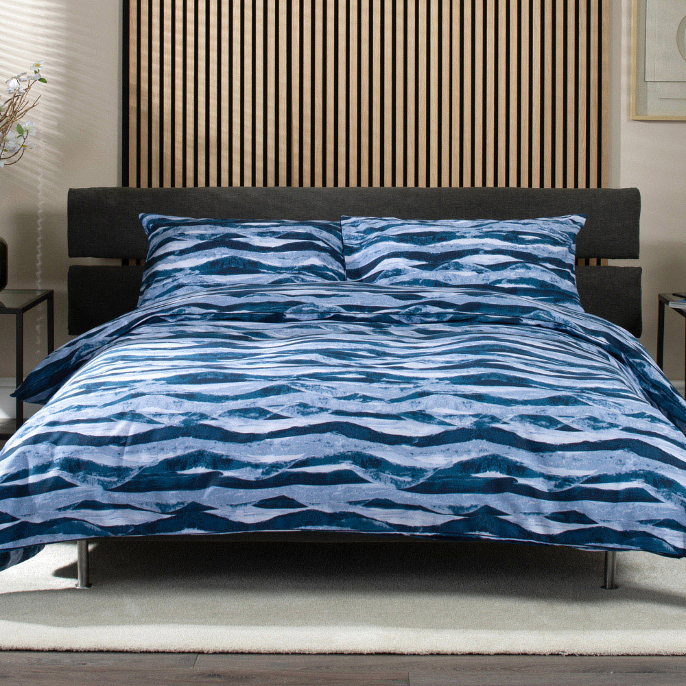 The Lyndon Company Waves Double Blue Duvet Set Image 1