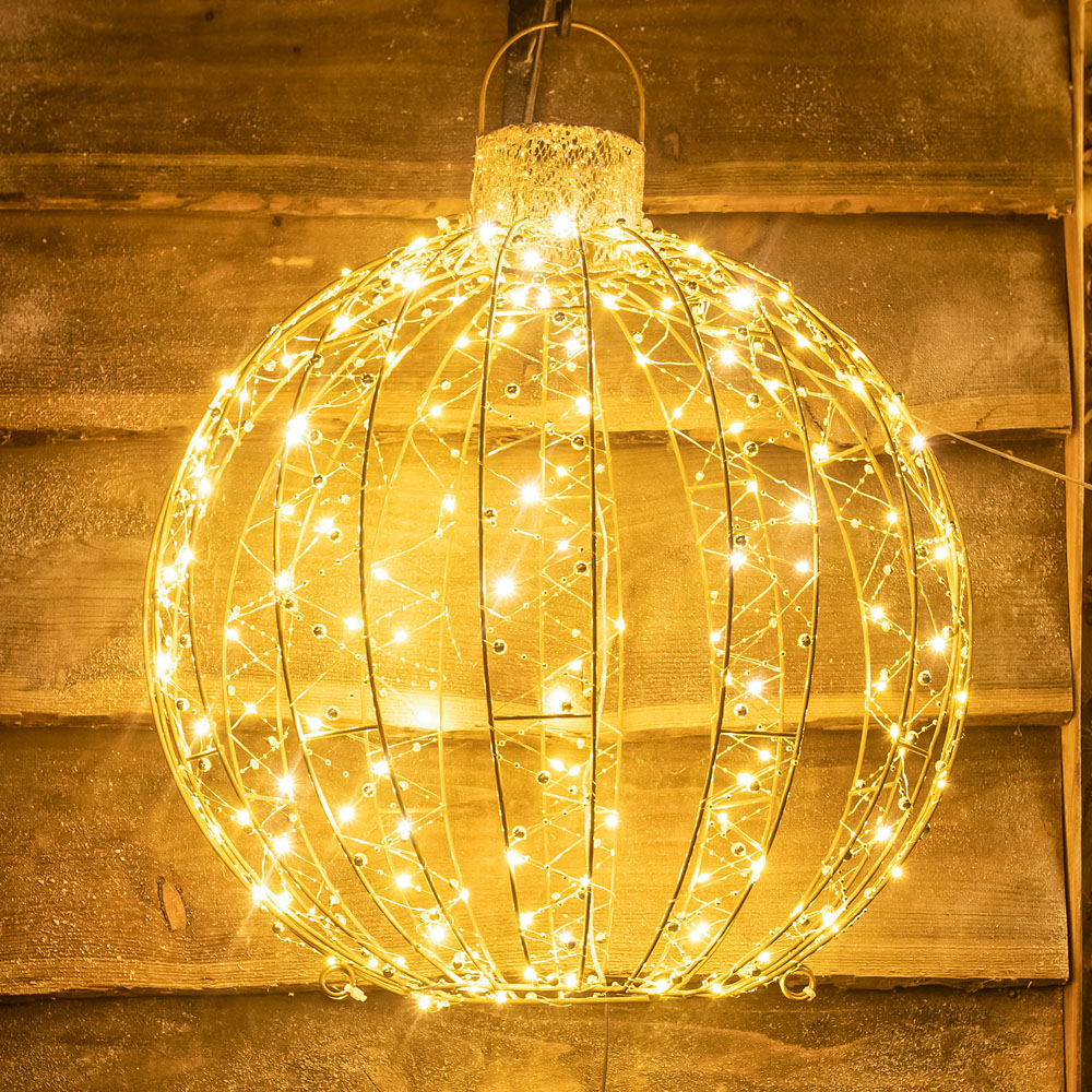 The Christmas Centre 360 Warm White LED Pre-Lit Gold Light-Up Ball 3 Piece Image 2