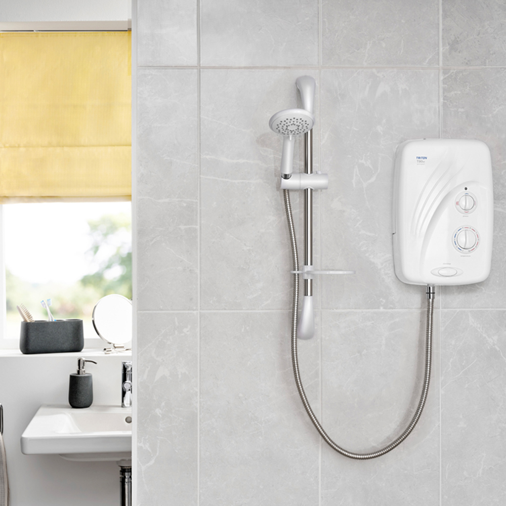 Johnson Tiles Darlington Marble Effect Gloss Finish Pearl Rectified Tile L600 x W300mm 6 Pack Image 1