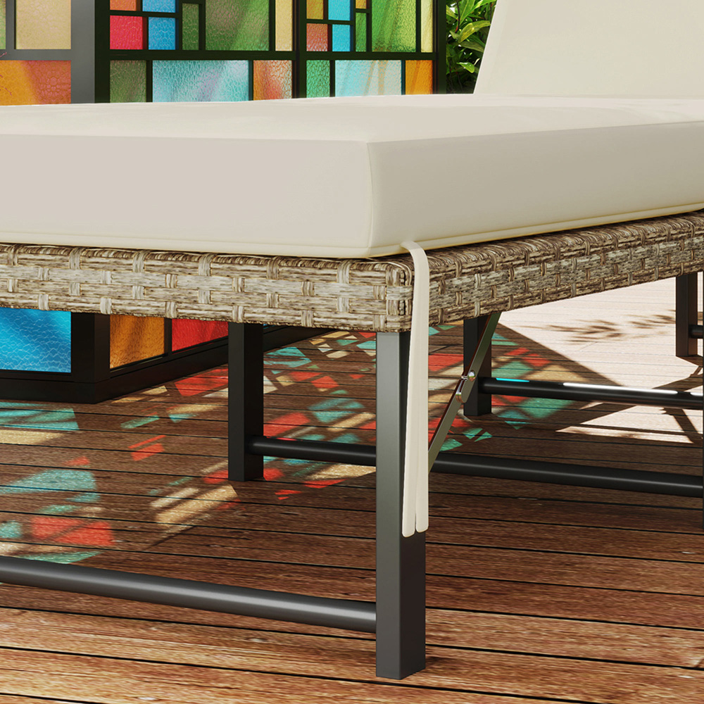 Outsunny Natural 6 Position Adjustable and Folding Rattan Sun Lounger Image 3