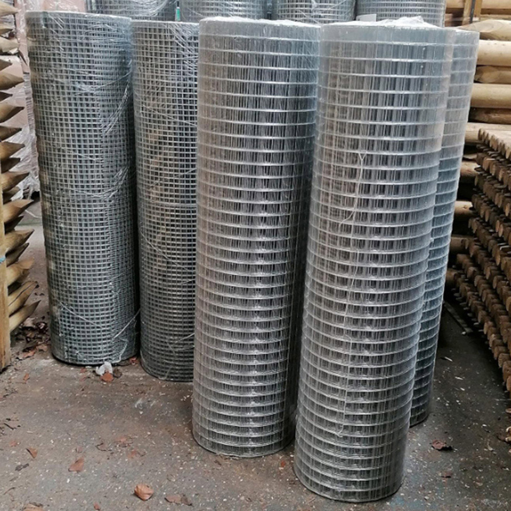 Inspirational Gifting 1 x 1/2 Inch Aviary Wire Mesh Rectangle Galvanised Bird Fence Roll 90cm x 30m Image 3