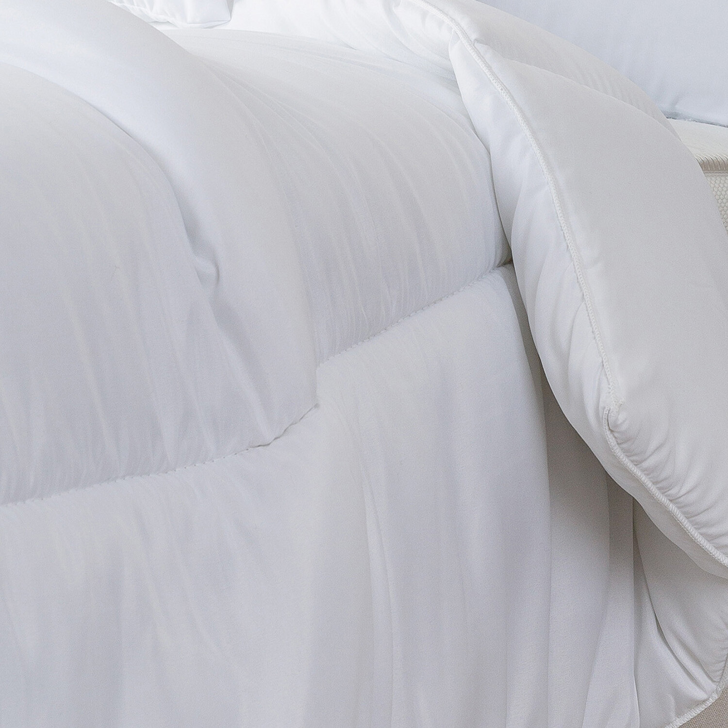 Slumberdown Hydrocool Duvet - King Image 6