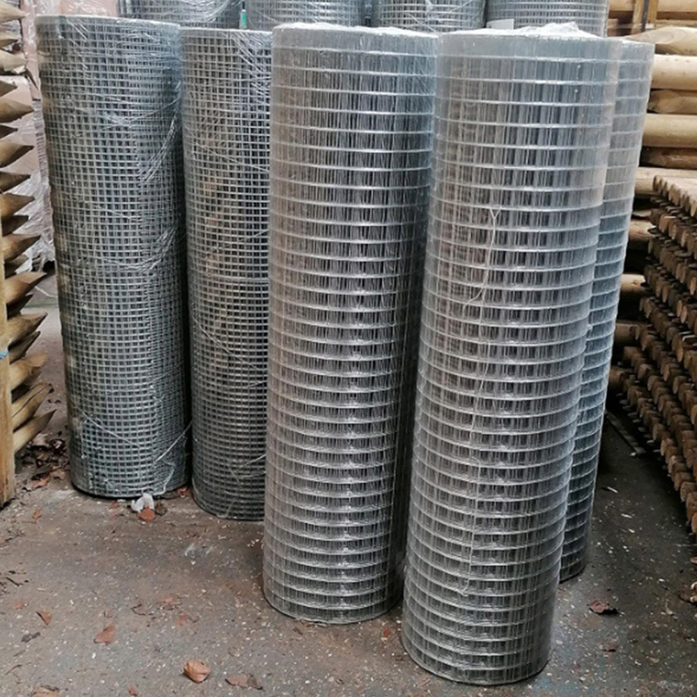 Inspirational Gifting 1 Inch Aviary Wire Mesh Square Galvanised Bird Fence Roll 90cm x 30m Image 3