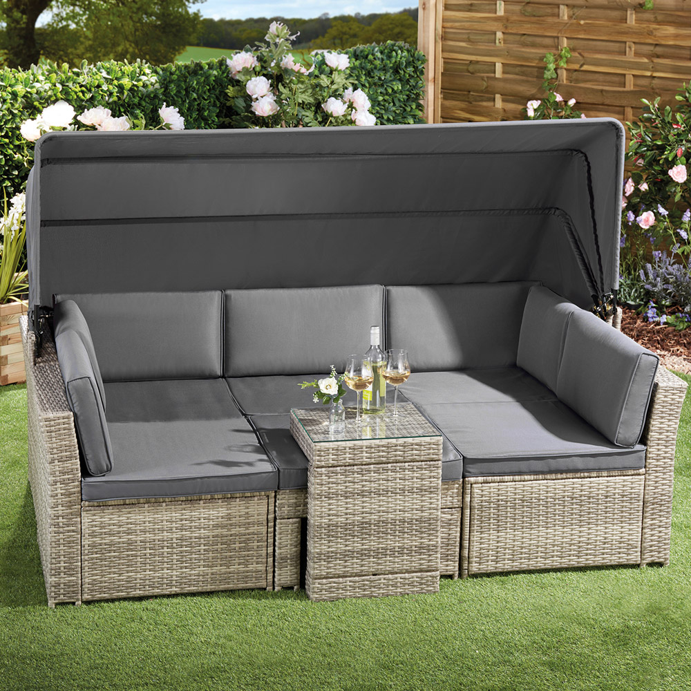 Garden Gear 6 Seater California Rattan Dark Grey Daybed Set with Cover Image 3