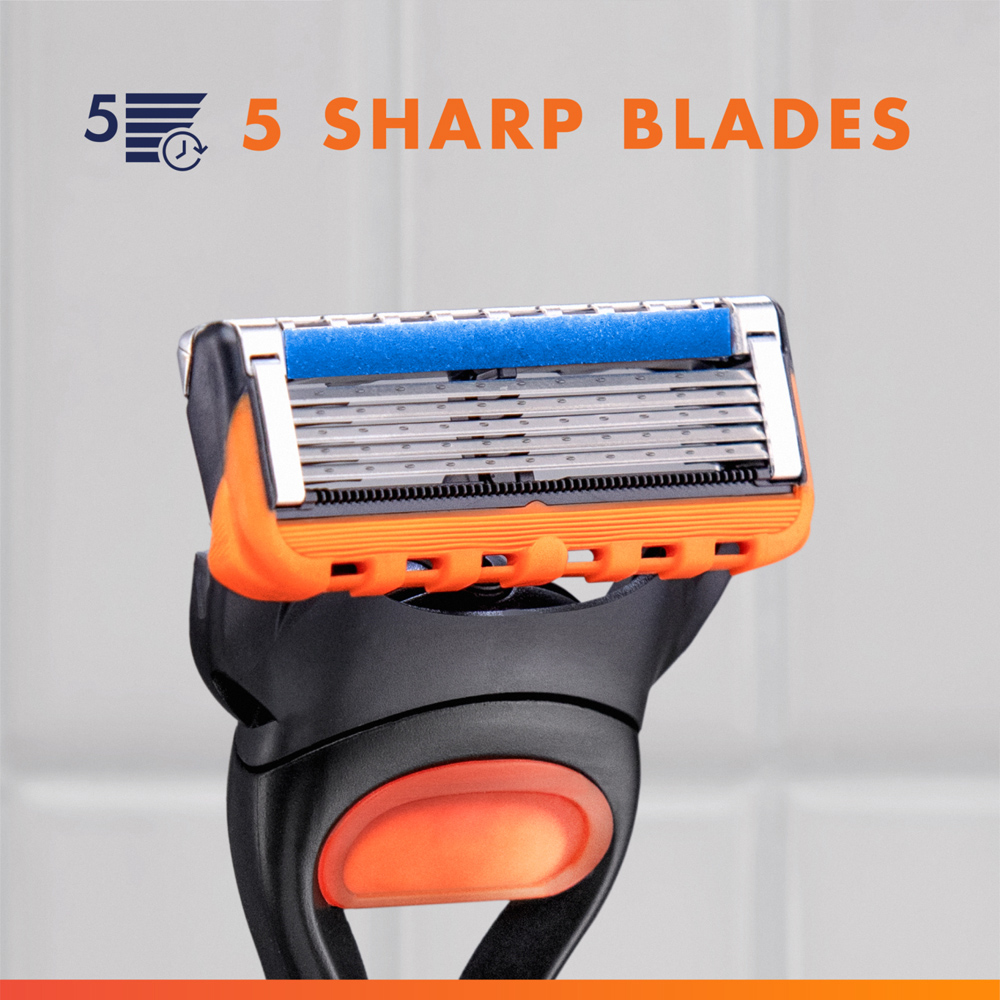 Gillette Fusion5 UEFA Champions League 6 Piece Shaving Kit Image 6
