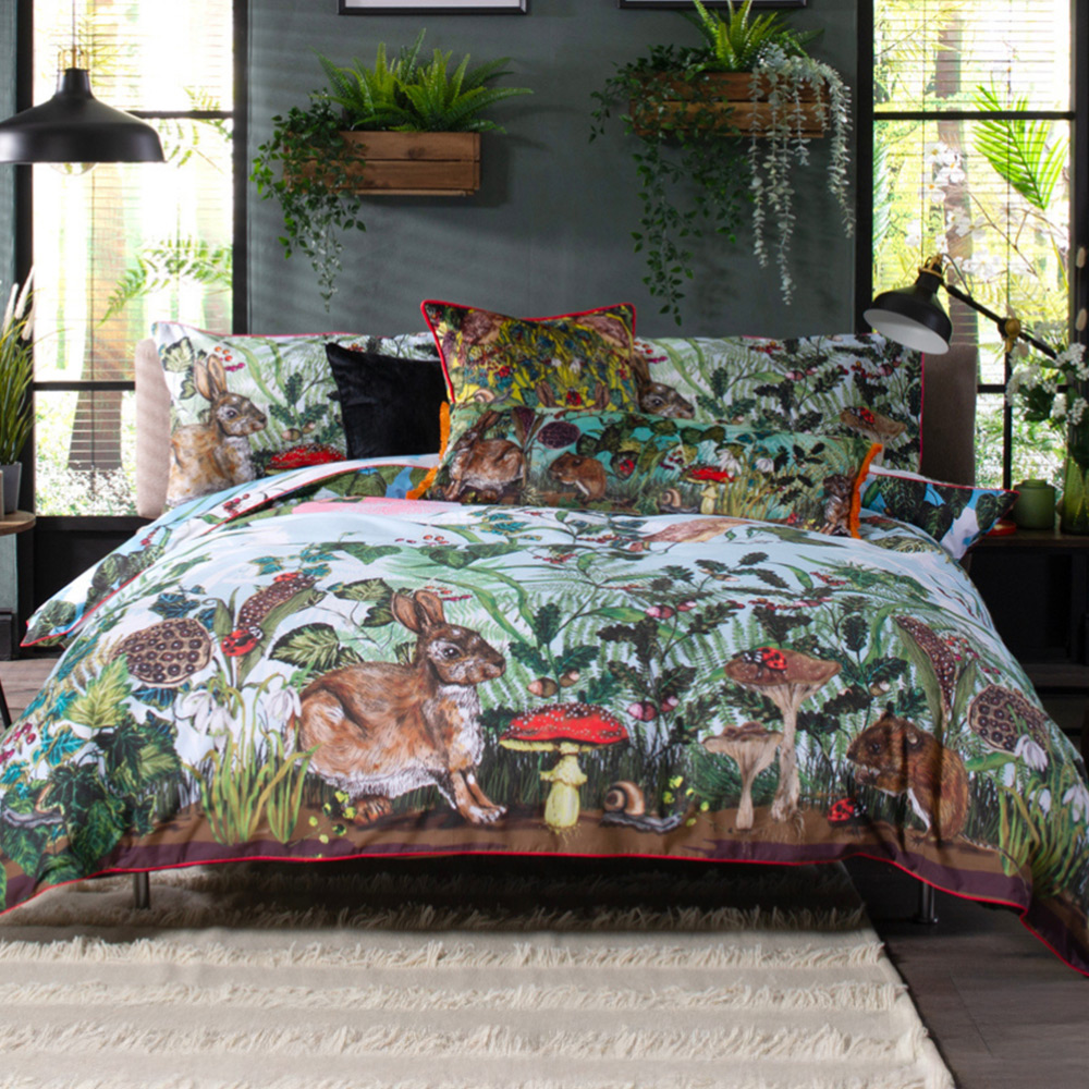 Kirsty Norris Spring In The Thicket Super King Size Duvet Set Image 1