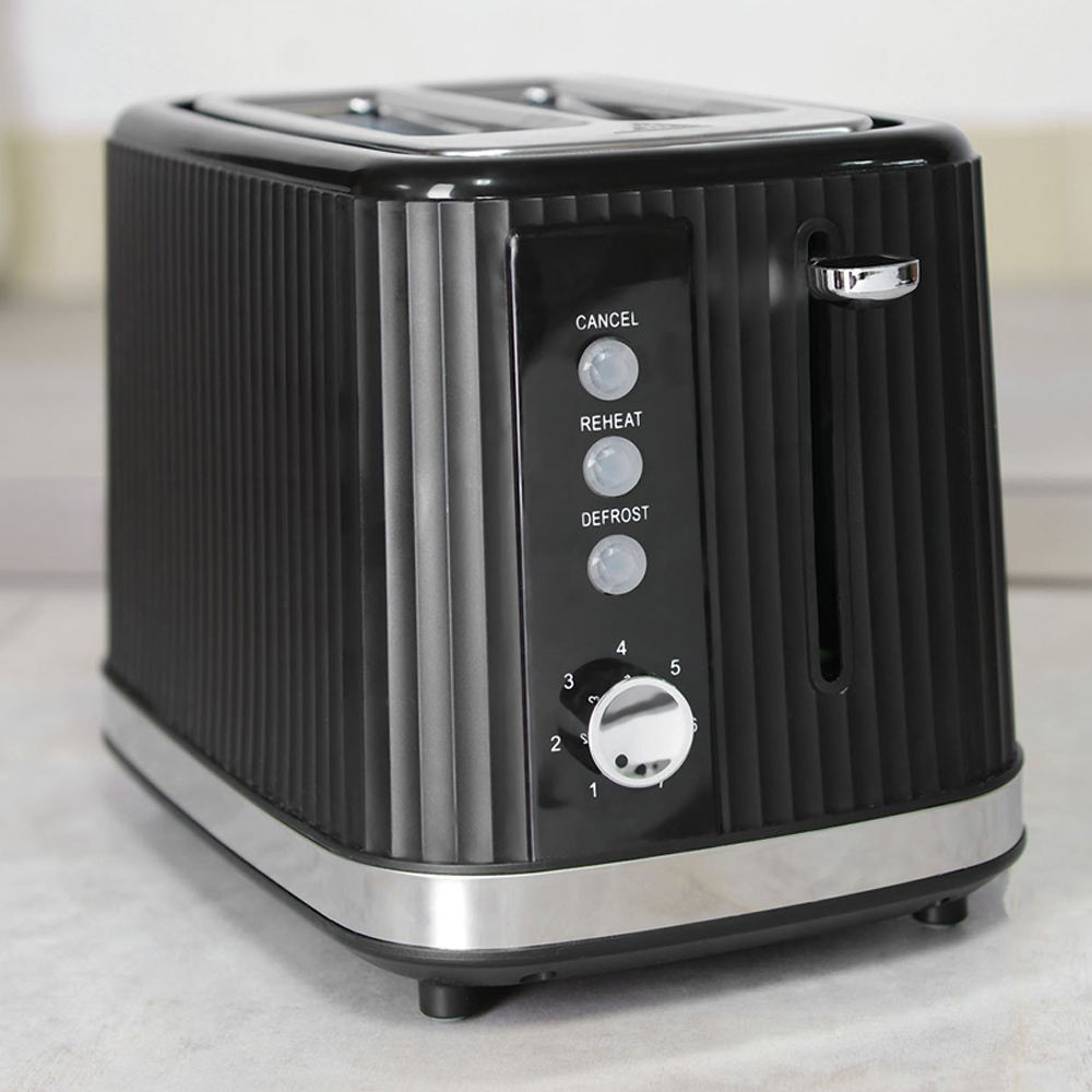 Contour Two Slot Plastic Toaster - Black Image 2