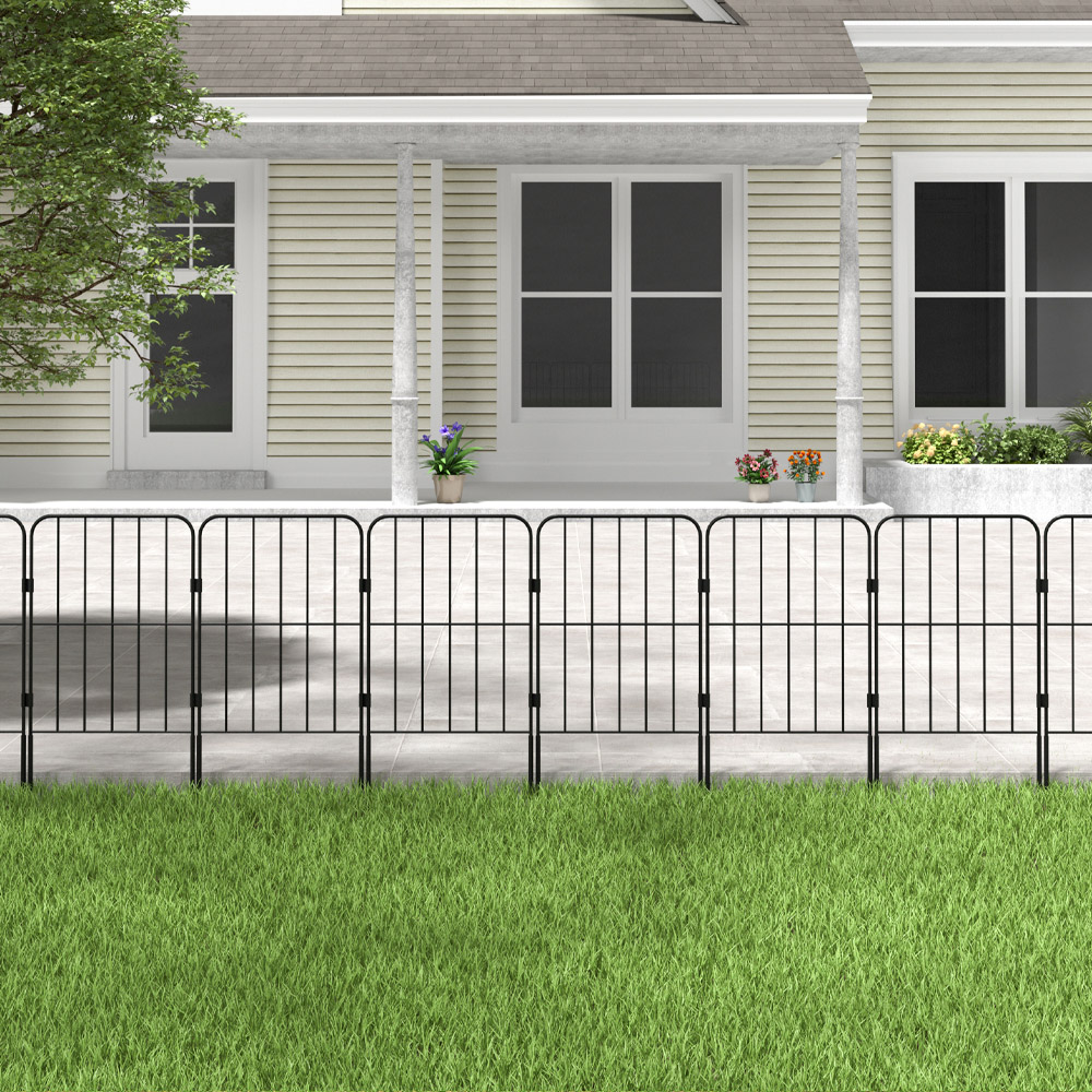 Living and Home Black 31 x 61cm 25 Pack Multipurpose Wrought Iron Garden Fence Image 6