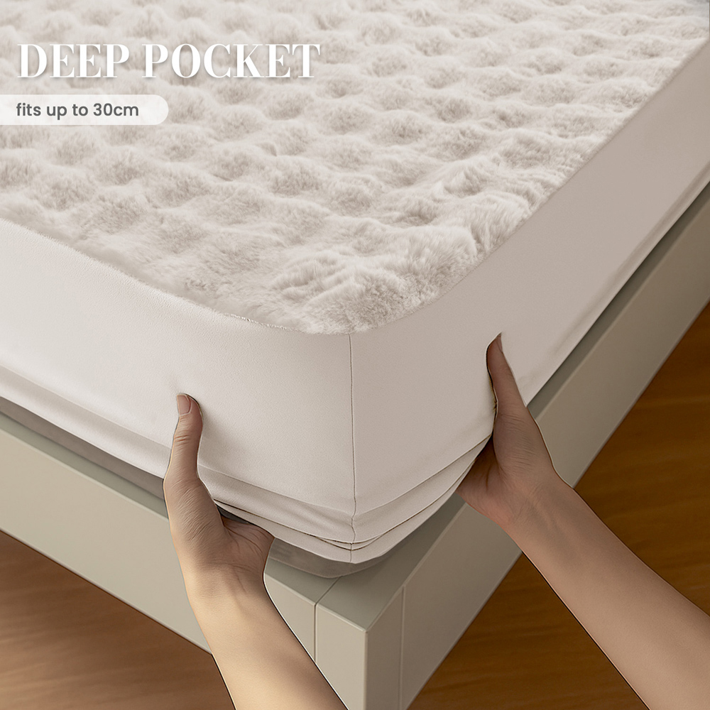 Sweet Dreams Alpine Double Cream Faux Fur Fitted Sheet Image 5