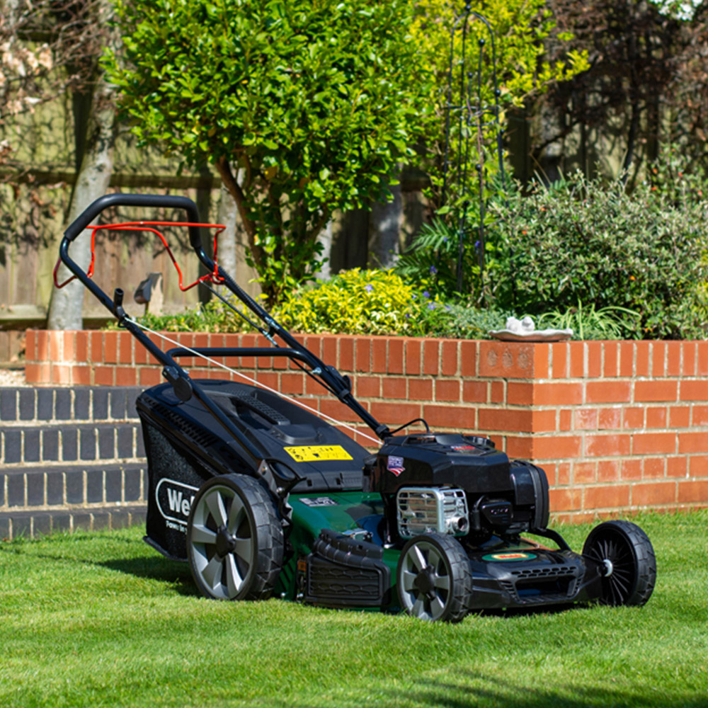 Webb WER21HW4 Supreme 53cm Self Propelled Rotary Lawnmower Image 9