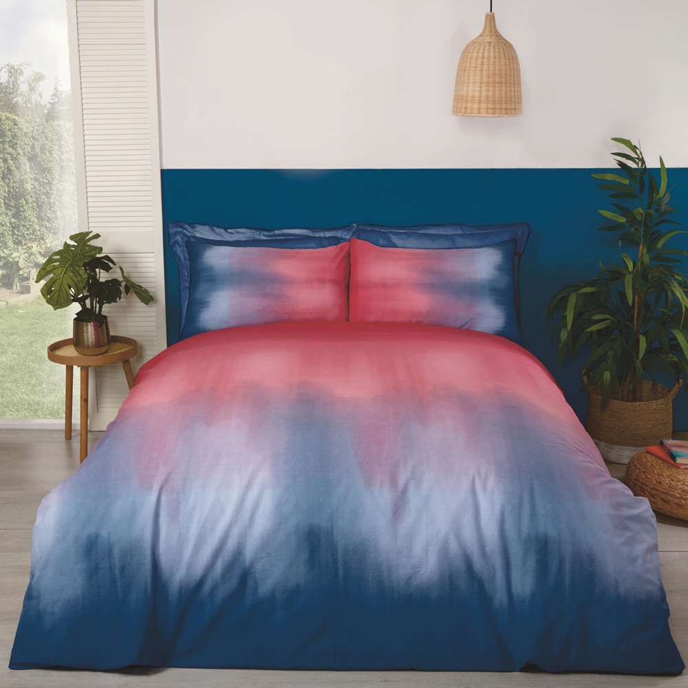 Rapport Home Ombre Double Red Duvet Set Image 1