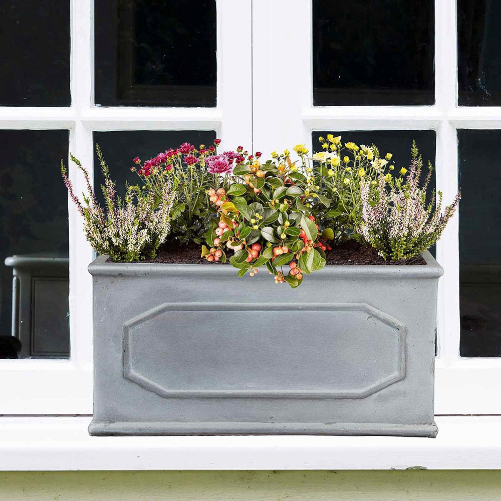 wilko Chelsea Faux Lead Light Stone Trough Outdoor Planter 17cm Image 2