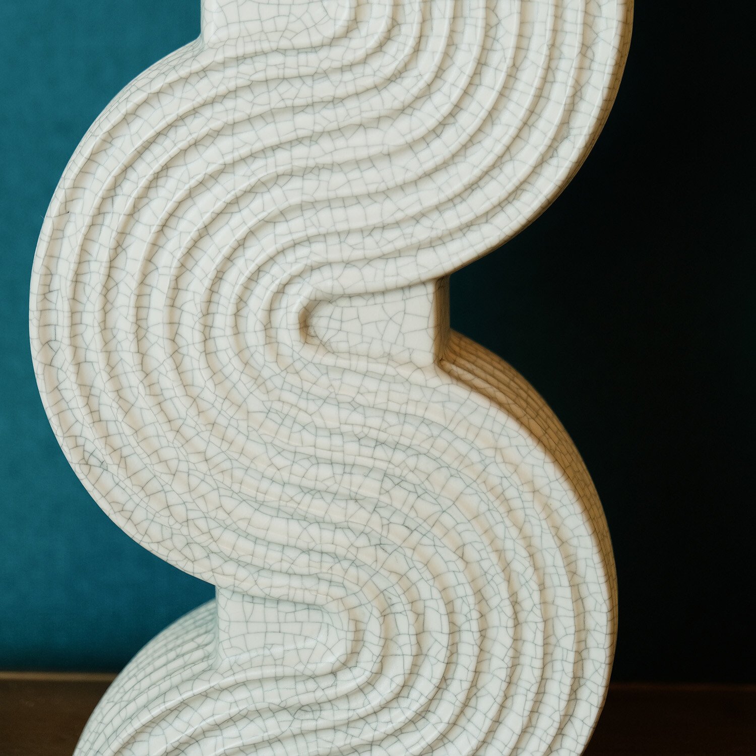 Hattie Ceramic Table Lamp - White Image 14