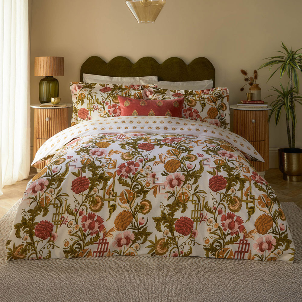 Seventy Three Ishana Super King Size Russet Reversible Floral Duvet Set Image 1
