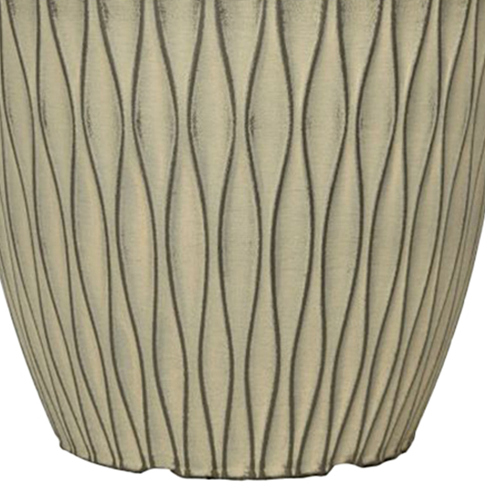 YouGarden Laval Ebony Grey Plastic Planter 26cm 2 Pack Image 3