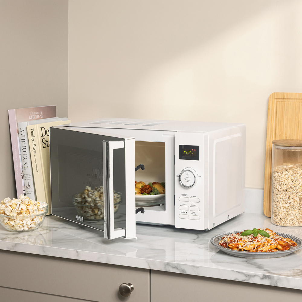 Haden 214652 White 20L Digital Microwave 800W Image 2