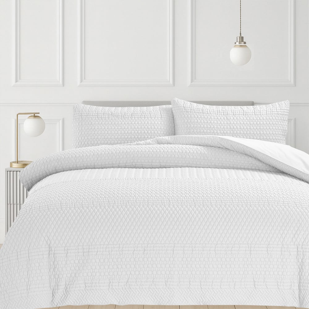 Velosso Super King Size White Paloma Duvet Set Image 1