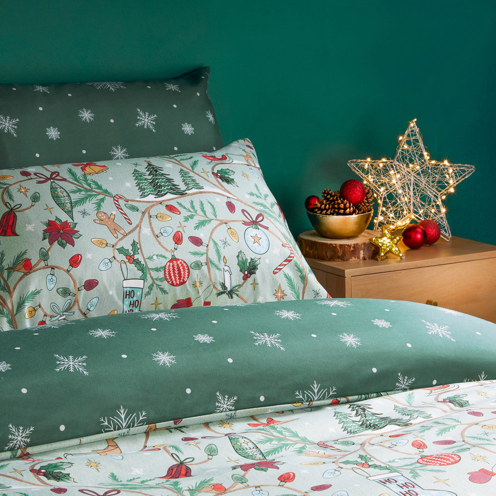 Duvet Day Super King Size Green Noelle Soft Touch Reversible Duvet Cover Set Image 2