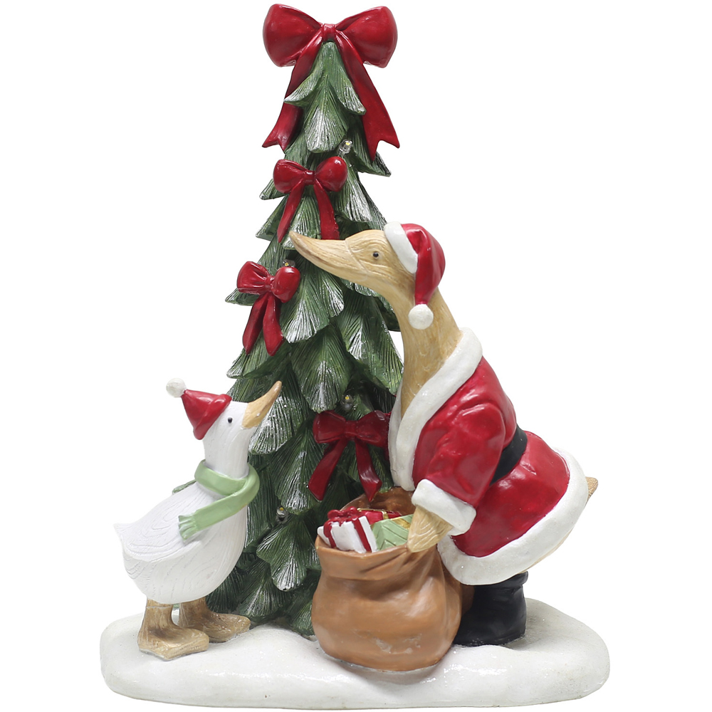 Light Up Christmas Duck Scene Image 3