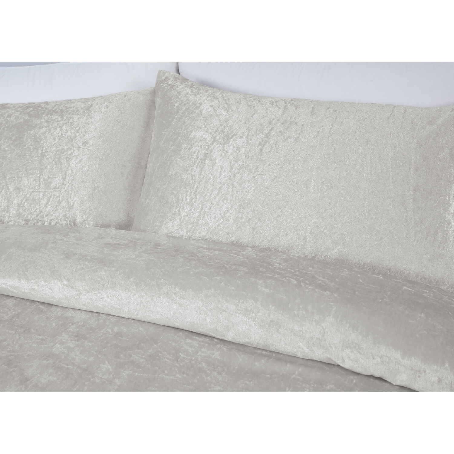 Crushed Velvet Duvet Cover and Pillowcase Set - Gold / Superking Image 4