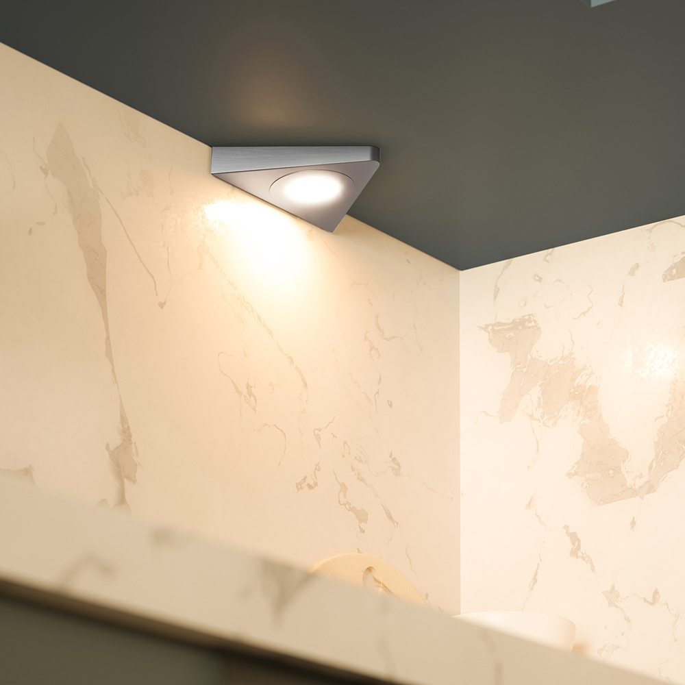 Sorrelis Oberon Tri Light Warm White 3 Underside Cabinet Light Kit Image 2
