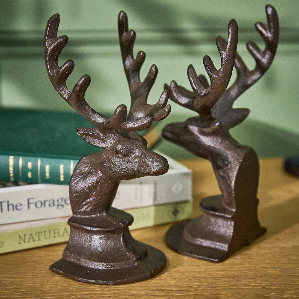 Dibor Antique Brown Reindeer Stag Head Bookend 2 Pack Image 3
