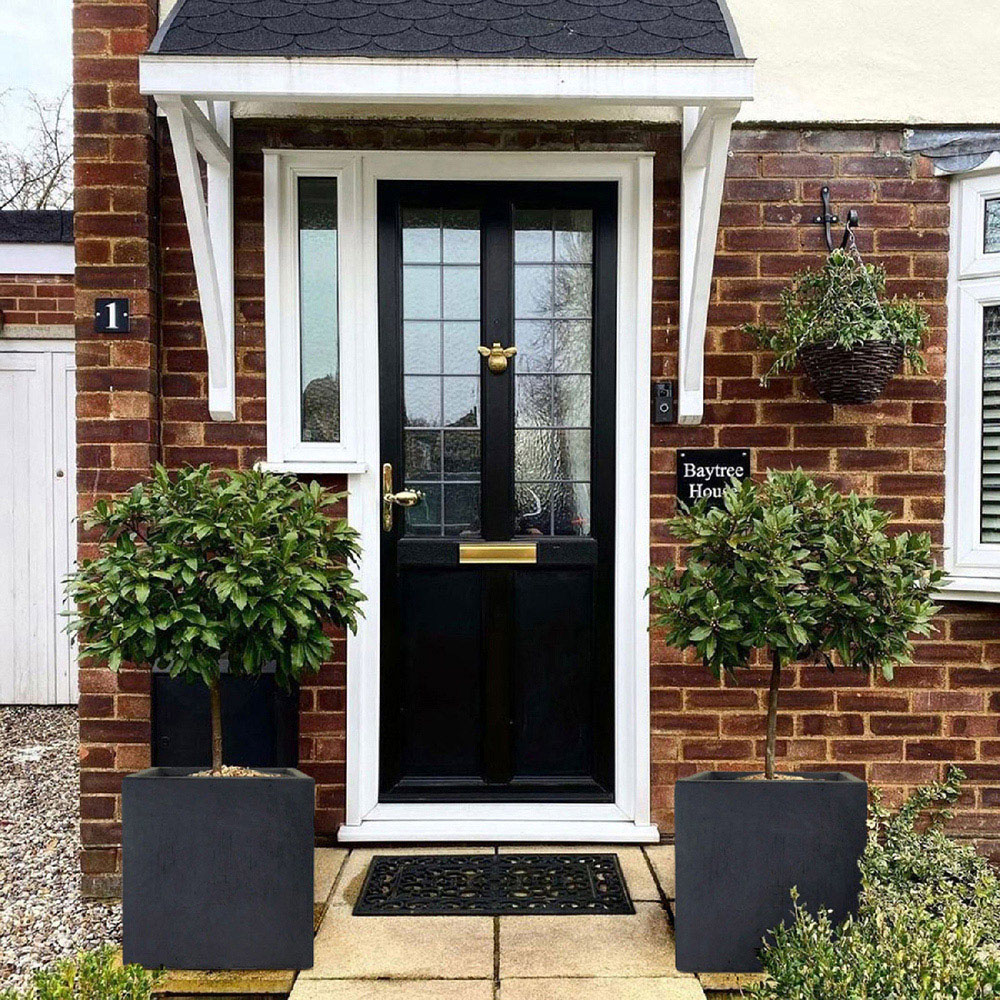 wilko Flower Box Faux Lead Dark Grey Light Concrete Outdoor Planter 50cm Image 4