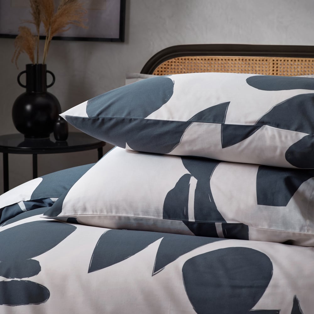 Hoem Meta Abstract King Size Dusk Duvet Set Image 2