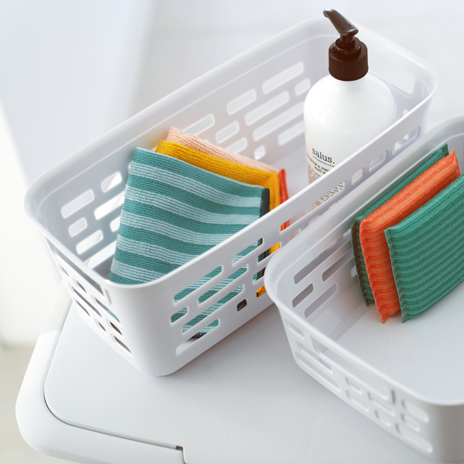Ezy Storage Linea White Deco Basket 5L Image 6